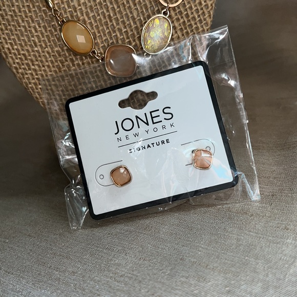 New Jones, New York signature, necklace earrings set - Picture 5 of 6